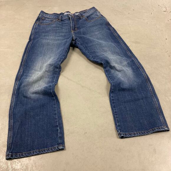 Wrangler Other - Y2K wrangler bootcut Jeans 32x27